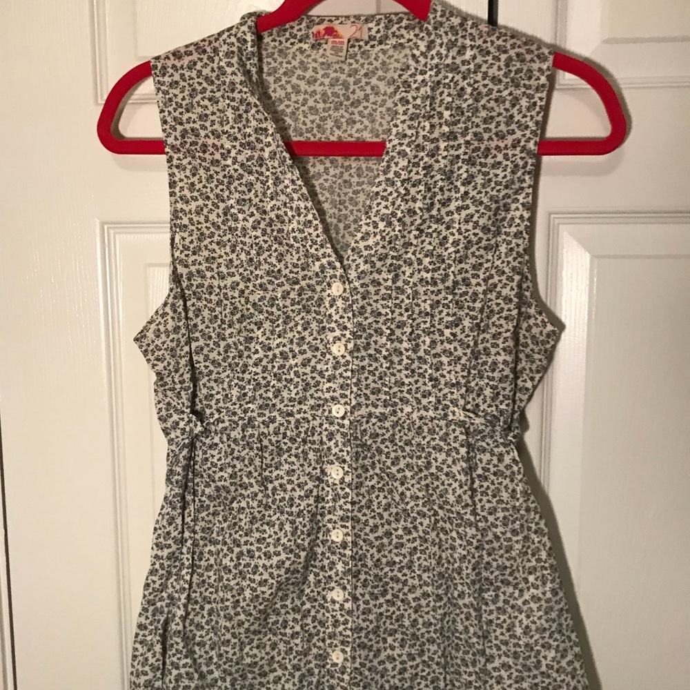 Button Up Sleeveless Shirt